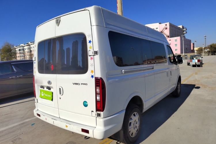 Used SAIC MAXUS Xintu V80 2025 PRO Aoyuntong 2.0T Manual Long Wheelbase Mid-Height 6/7/8/9-Seater
