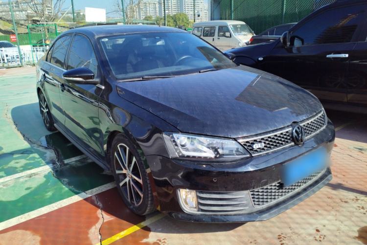 Used Volkswagen Sagitar 2013 2.0 TSI GLI