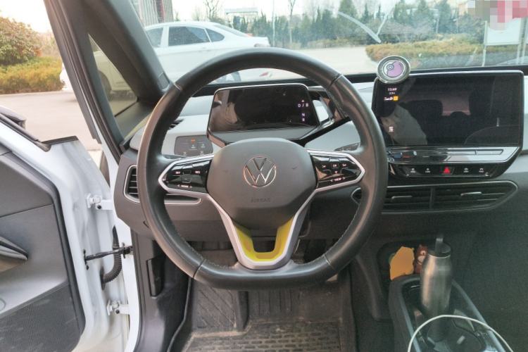 Used Volkswagen ID.3 2023 Upgraded Model Pure Intelligent Enjoyment Version Steering Wheel