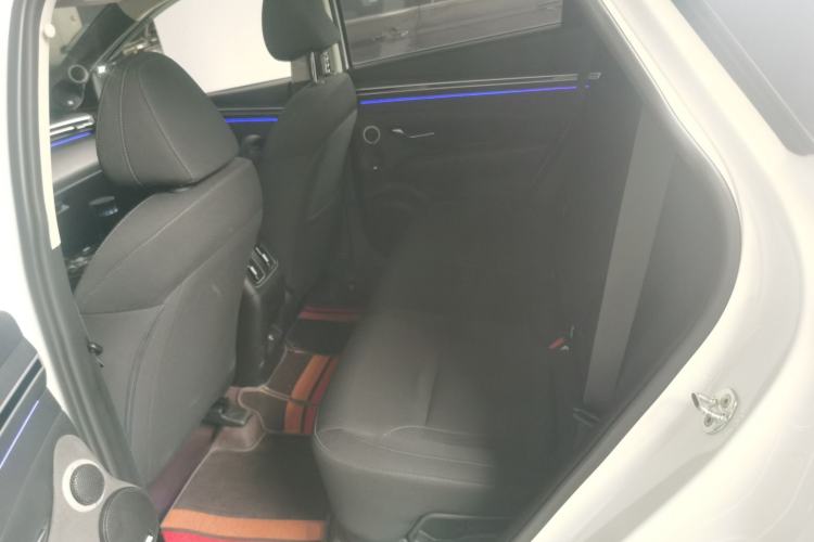 Used Hyundai Tucson 2022 Tucson L 2.0L Hybrid – Smart Enjoyment Version Left Rear Seat