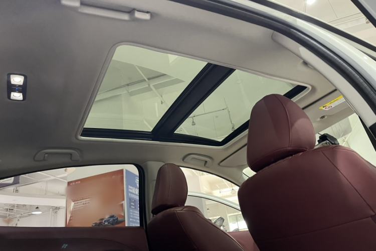 Used Honda Vezel 2020 1.5L CVT Pioneer Edition
