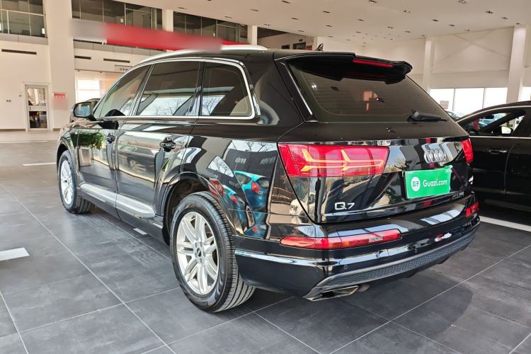 Used Audi Q7 2016 40 TFSI S line Sport Edition Rear Left 45 Deg