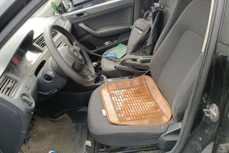 Used Volkswagen Santana 2013 1.6L Manual Fashion Edition
