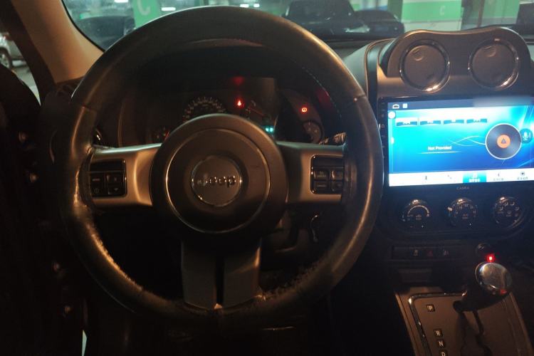 Used Jeep Patriot 2013 2.4 Sport Edition Steering Wheel