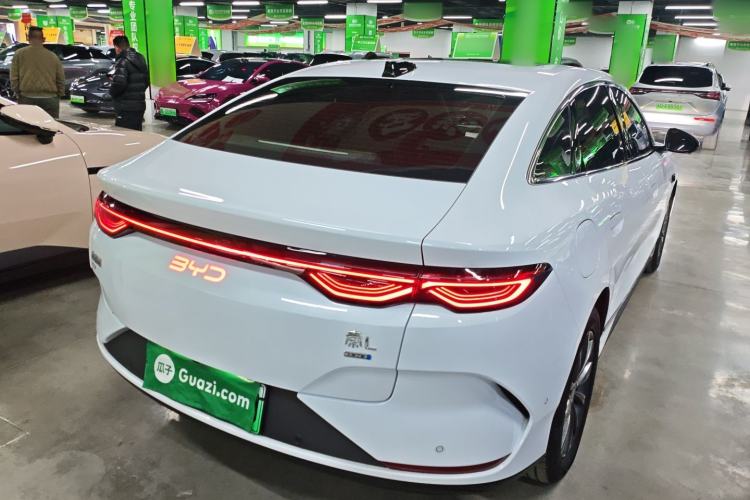 Used BYD Qin L 2025 EV 470KM Leading Edition Rear Right 45 Deg