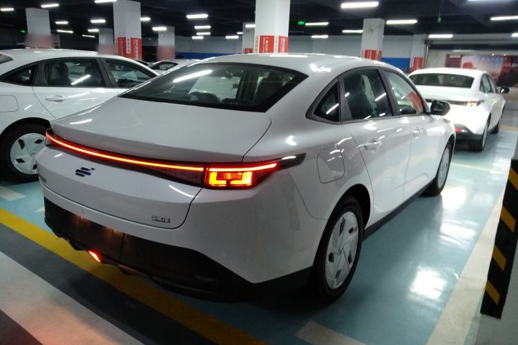 Used CHANGAN OSHAN 520 2025 Standard Edition