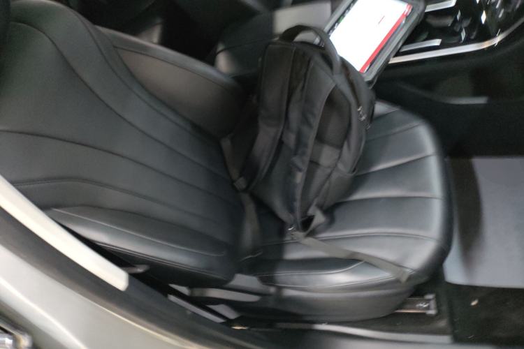 Used Roewe RX5 MAX 2019 400TGI Automatic 4G Connect Luxury Edition Right Front Seat