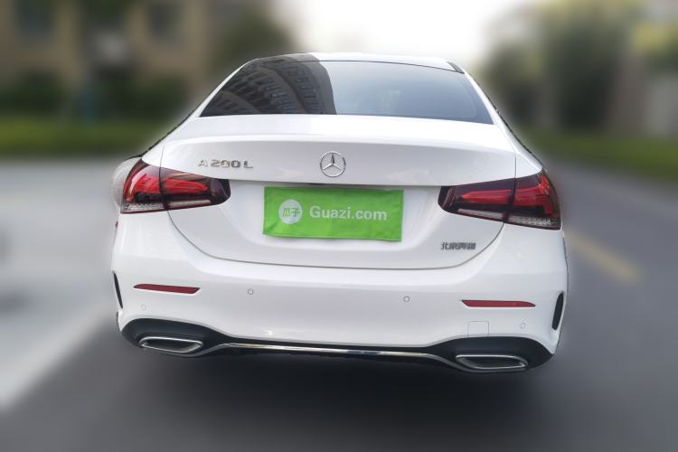 Used Mercedes-Benz A-Class 2022 Second Facelift A 200 L Sport Sedan Fashion Version
