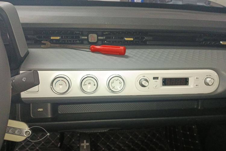 Used Wuling Hongguang MINIEV 2022 GAMEBOY 200km Gaming Edition with Lithium Iron Phosphate