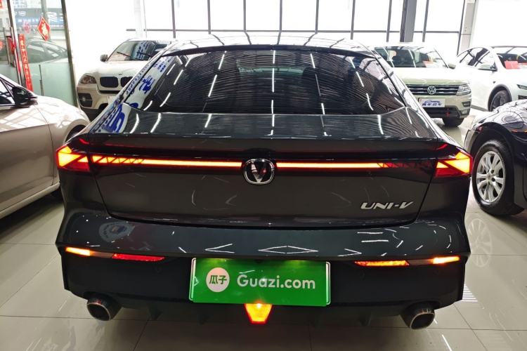 Used CHANGAN UNI-V iDD 2023 ZhiDian iDD 1.5T 113km Smart & Fun Version
