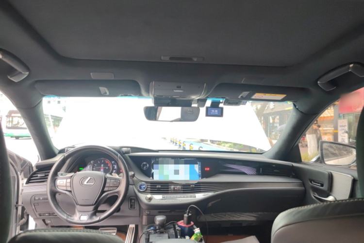 Used Lexus LS 2018 500h F SPORT China VI
