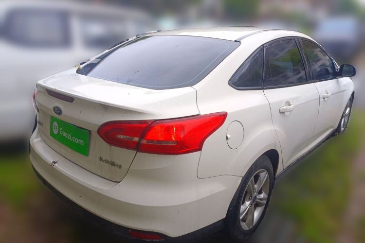 Used Ford Focus 2015 Sedan 1.6L Automatic Comfort Model Rear Right 45 Deg