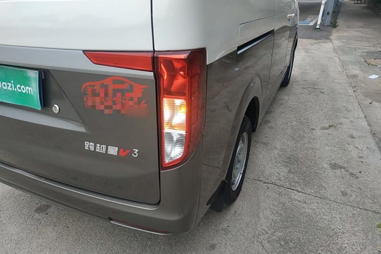 Used Kuayue Kuayue Xing V3 2023 1.5L Gasoline Comfort-Grade 7-Seater Passenger Vehicle