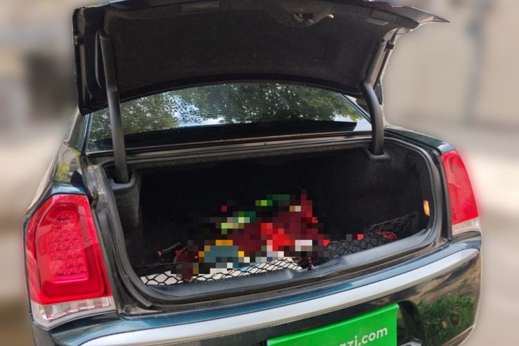 Used Chrysler 300C 2016 3.0L Supreme Edition Trunk