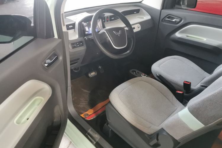 Used Wuling Hongguang MINIEV 2022 Macaron Premium Model – Lithium Iron Phosphate Left Front Seat