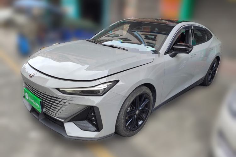 Used Changan UNI-V 2022 1.5T Prestige Version