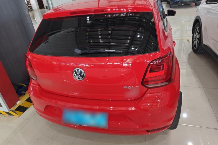 Used Volkswagen Polo 2016 1.6L Automatic Comfort Model