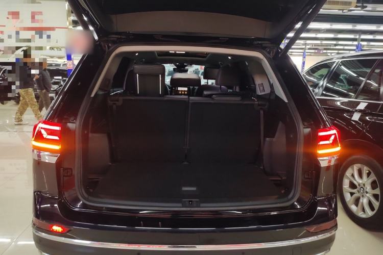 Used Volkswagen Teramont 2024 380TSI All-Wheel Drive Longyao Edition Trunk