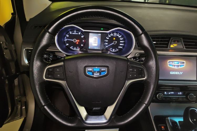 Used Geely Auto Emgrand GS 2016 Sport Edition 1.8L Automatic LingShang Model Steering Wheel