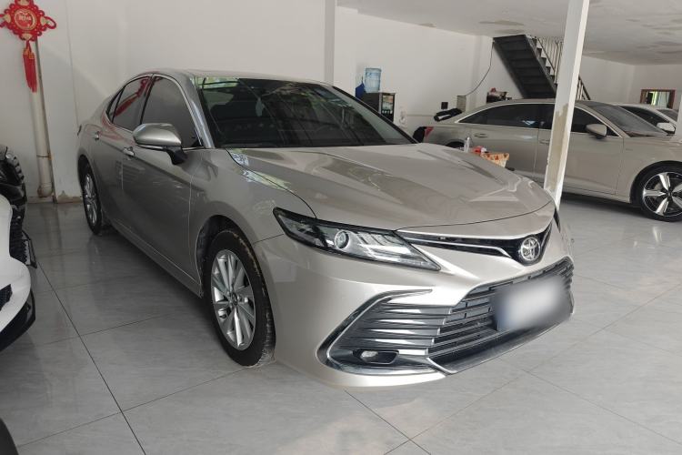 Used Toyota Camry 2021 2.0G Luxury Edition Exterior 2