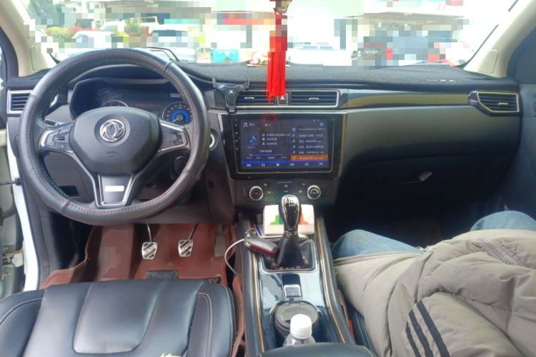 Used Dongfeng Fengon 580 2016 1.5T Manual Luxury Edition