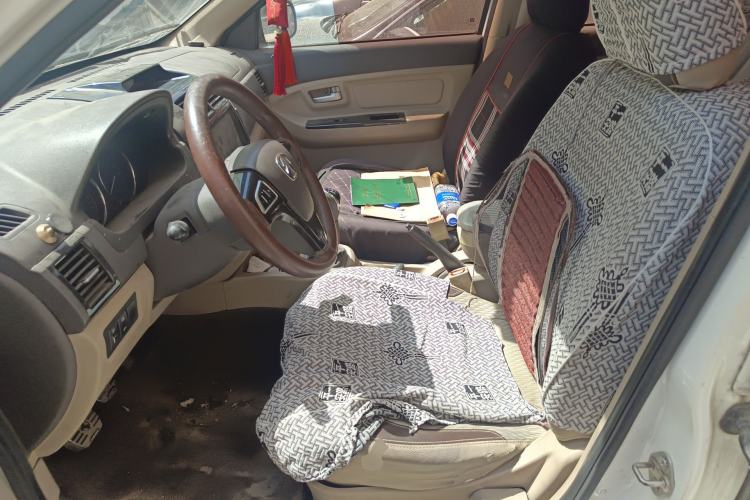 Used BAIC Weiwang M30 2017 1.5L M30S Standard DAM15DL
