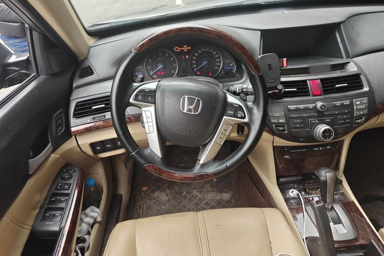 Used Honda Crosstour 2011 3.5L Flagship Edition