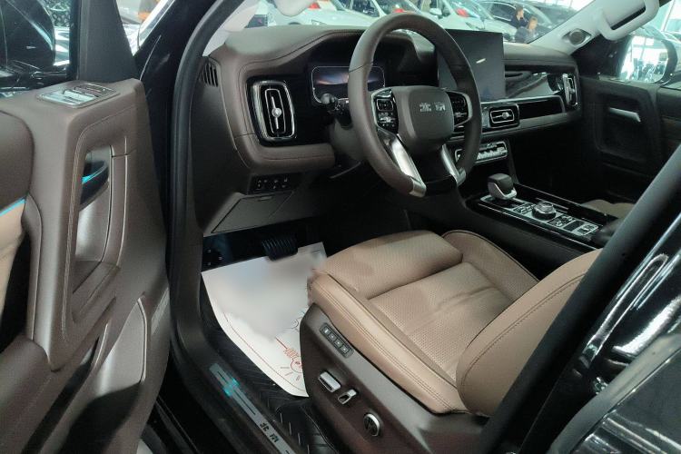 Used BAIC Off-Road BJ60 2022 2.0T Version 11 Five Seats
