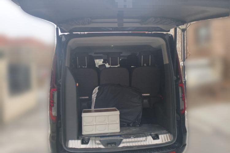 Used Ford Tourneo Custom 2023 2.0T Automatic Prestige Edition Trunk