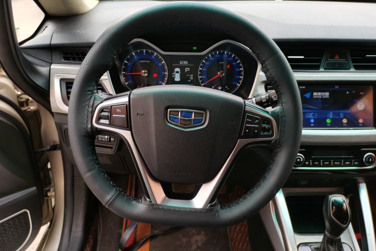 Used Geely Auto Vision X3 2017 1.5L Automatic Elite Model Steering Wheel
