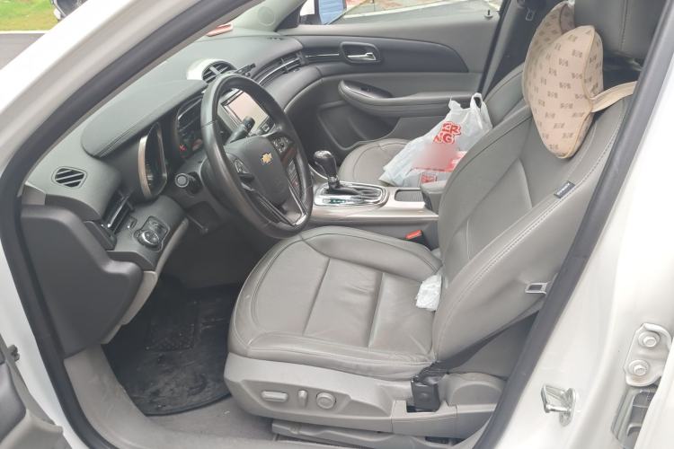 Used Chevrolet Malibu 2014 2.0L Automatic Luxury Edition Left Front Seat