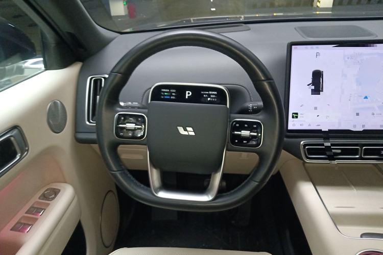 Used Li Auto L8 2023 Air model
