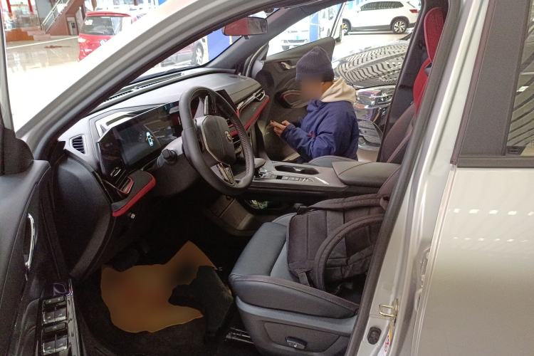 Used Changan X5 PLUS 2024 1.5T DCT ZhiZun Version