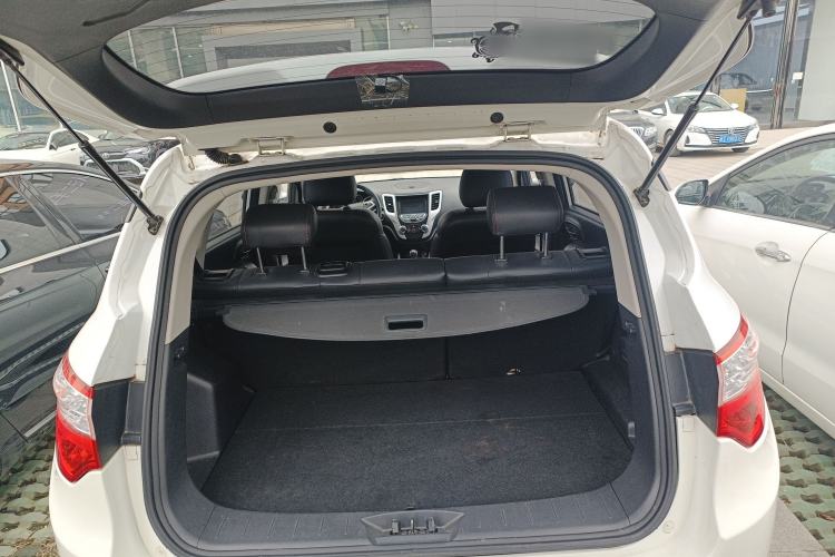 Used Changan CS35 2016 1.6L Automatic Luxury Model China IV Standard
