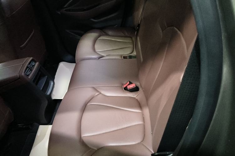 Used Buick Envision 2019 20T Two-Wheel Drive Luxury Version China VI Standard
