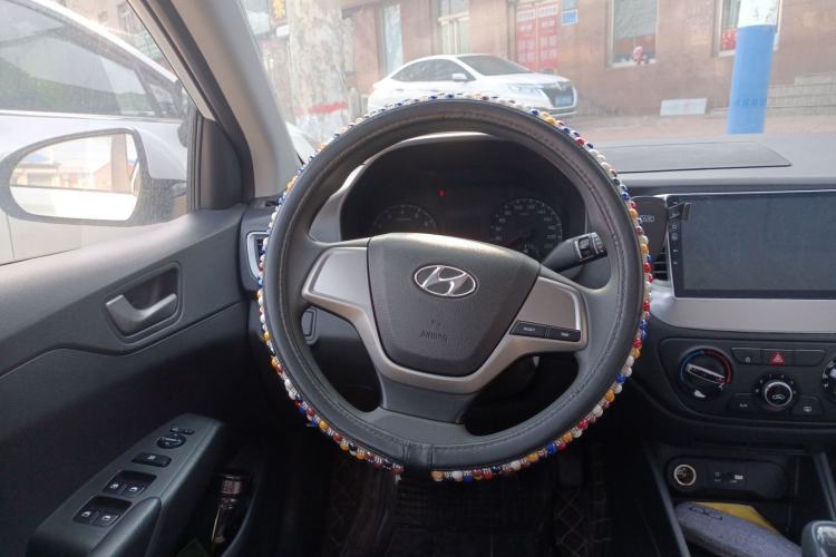 Used Hyundai Verna (new generation) 2016 1.4L Manual Cool Edition GLS
