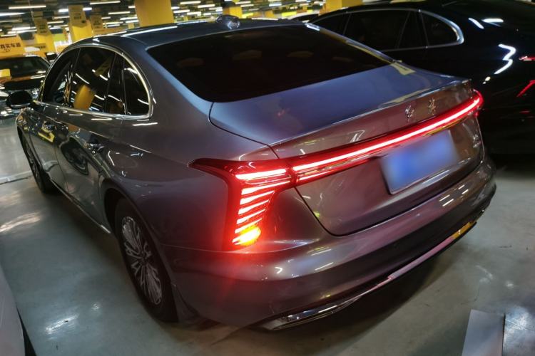 Used Hongqi H5 2023 2.0T Automatic Smart Connect Flagship Edition