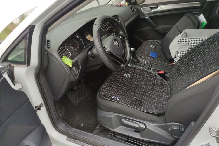 Used Volkswagen Golf 2020 Zhiai Edition 200TSI DSG Comfort Model Driver Seat