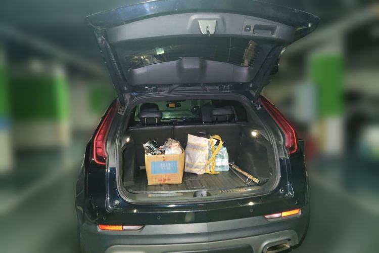 Used Cadillac XT4 2021 28T Two-Wheel Drive Leading Version
