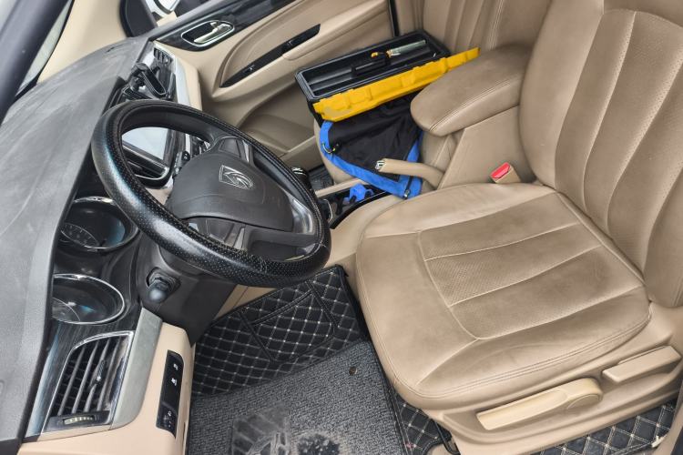 Used Baojun 730 2016 1.5L Manual Comfort Version 7 Seats China V Emission Standard