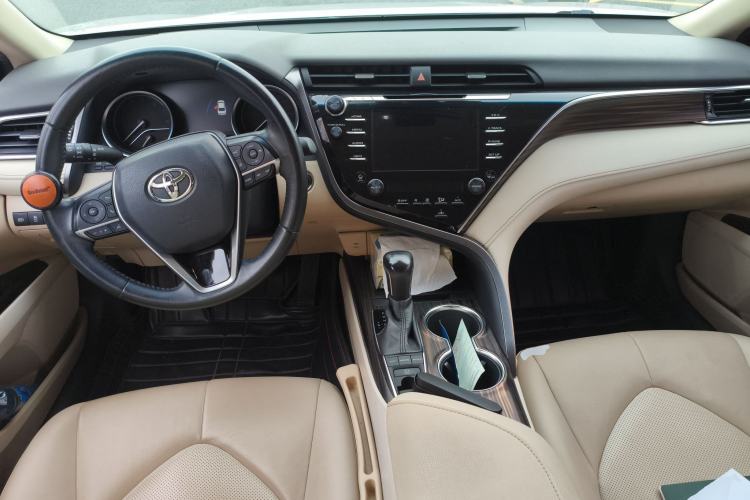 Used Toyota Camry 2018 2.5G Luxury Edition