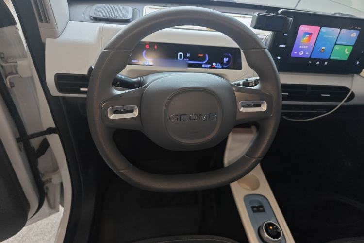 Used Geely Galaxy Panda 2023 Panda Mini 200km Endurance Bear
