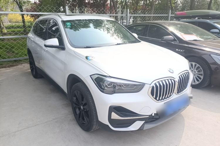 Used BMW X1 2020 sDrive20Li Fashion Model Front Right 45 Deg