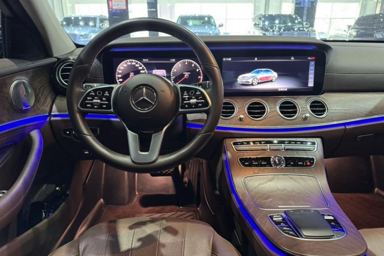 Used Mercedes-Benz E-Class 2019 Facelifted E 300 L Stylish Version
