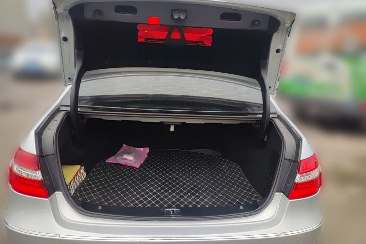 Used Mercedes-Benz E-Class 2010 E 200 CGI Elegant Model