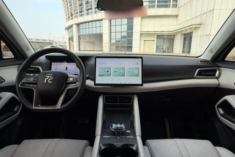 Used BYD Yuan UP 2024 401KM Leading Edition