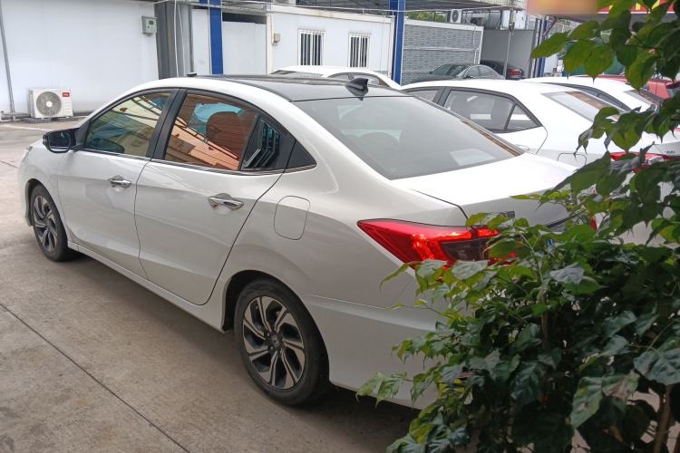 Used Honda Crider 2016 1.8L CVT Comfort Version
