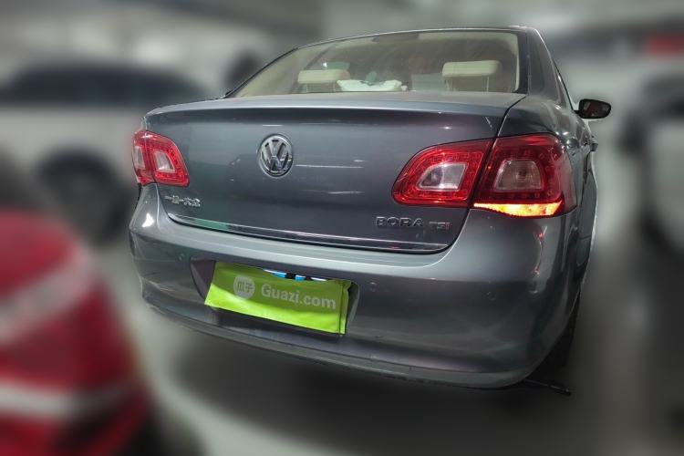 Used Volkswagen Bora 2012 1.4T Automatic Luxury Version Rear