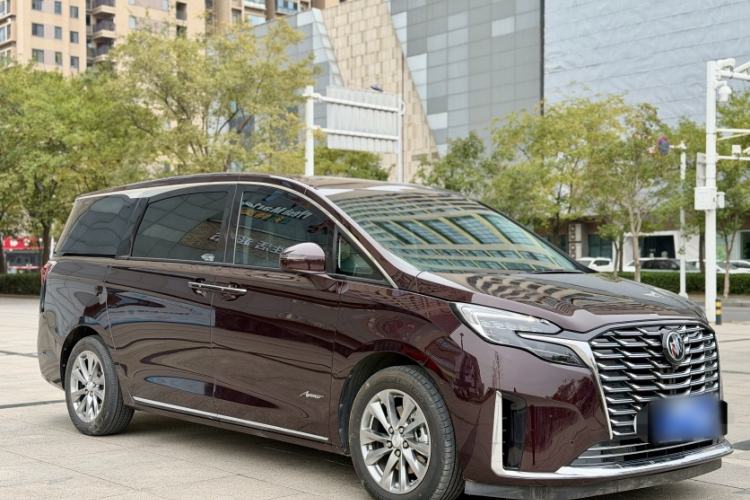 Used Buick GL8 2022 Facelifted Avenir Aivia 7-Seater Premium Edition