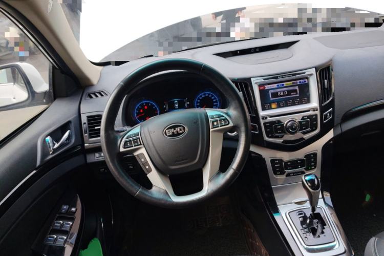 Used BYD Surui 2014 1.5TID Automatic Luxury Model
